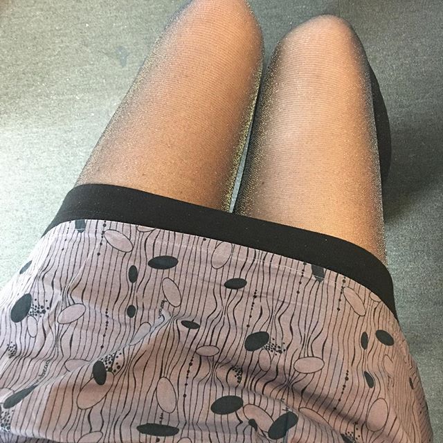 Les paillettes ce n'est pas que pour les fêtes ! ^^ #ciloubidouillecollant #tights