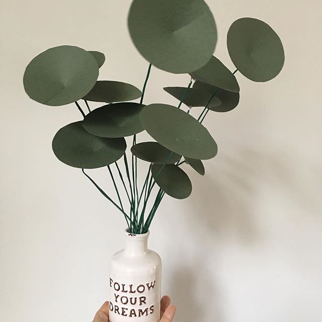 Le tuto de ce Pilea en papier est sur mon blog :) #ciloubidouille #diy #paperplant