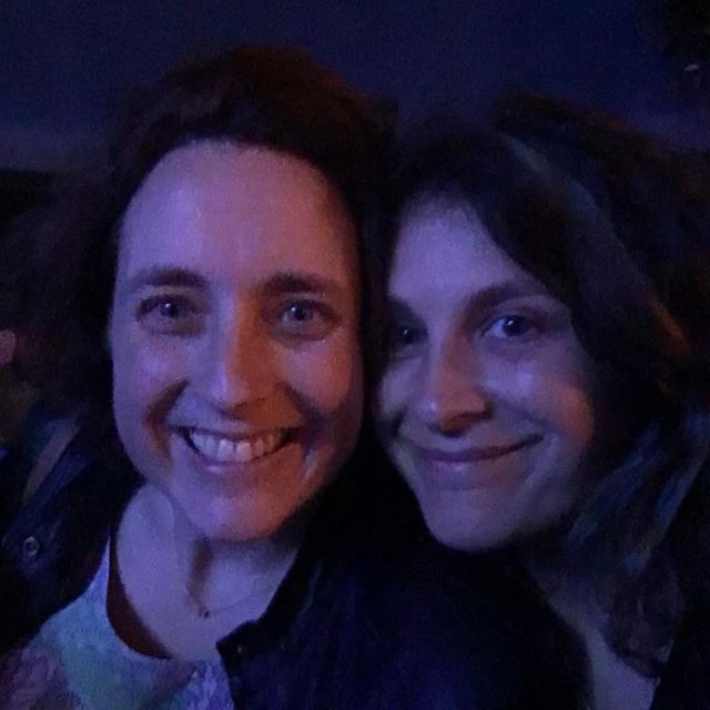 Ce soir on pouvait se tromper... une Cécile et une Céline au concert de l'islandaise Sóley #divandumonde (vous aussi, on vous prénomme souvent autrement ?)