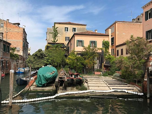 Le mec qui vit là, il doit être bien non ? #ciloubidouilleaVenise #venise #cannaregio