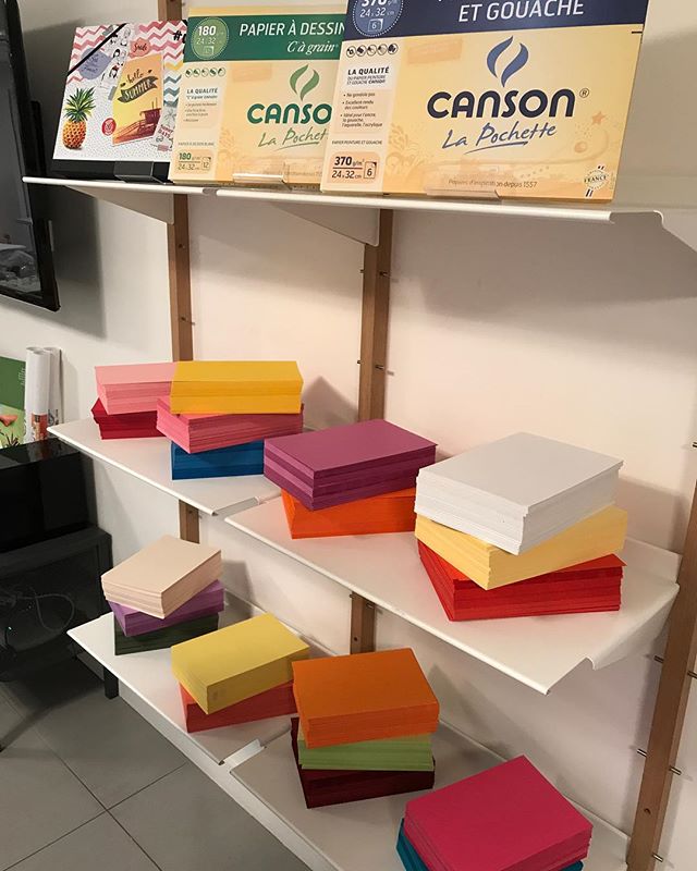 Il y a de jolies couleurs qui débarquent chez Canson (j'ai appris au passage que leur production est totalement française) #cansonDIy