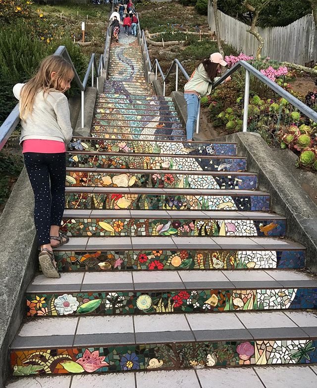 Le joli escalier de mosaïque réalisé par les habitants du quartier #Tildesteps #sanfrancisco #ciloubidouilleinUSA