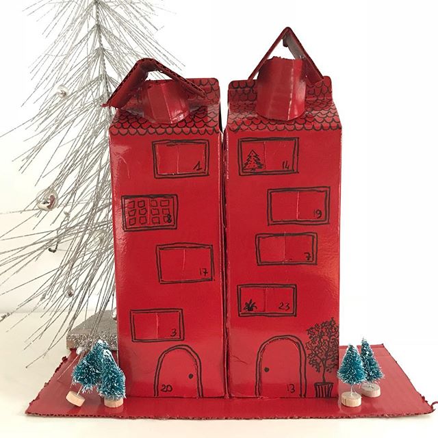 Le premier calendrier de l’avent est sur mon blog (lien dans ma bio) ! N’hésitez pas à me laisser un commentaire pour me dire ce que vous en pensez :) !  #ciloubidouille #adventcalendar #calendrierdelavent #diy #noël