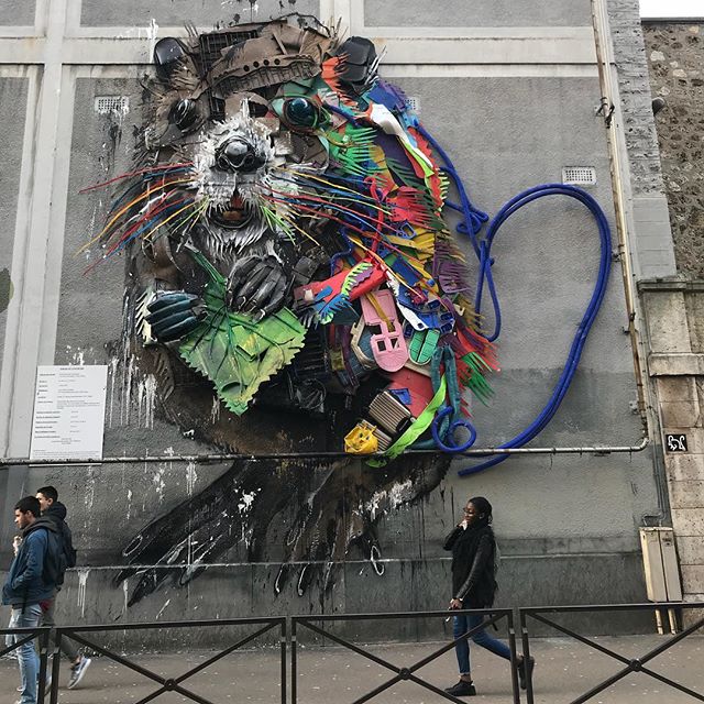 Nouvelle fresque de fou vers Bibliothèque !