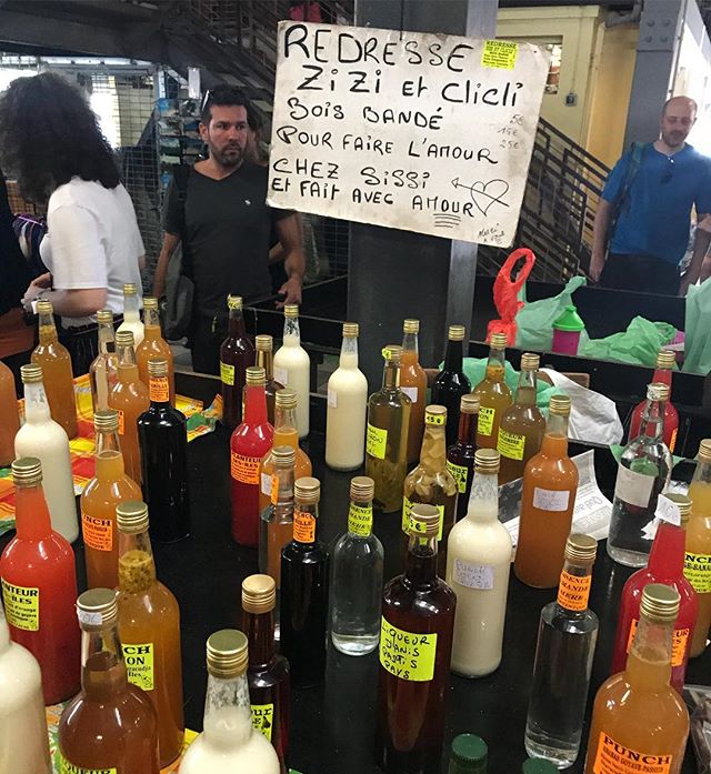 Tout un programme... #marchédefortdefrance #martinique #cilouenmartinique