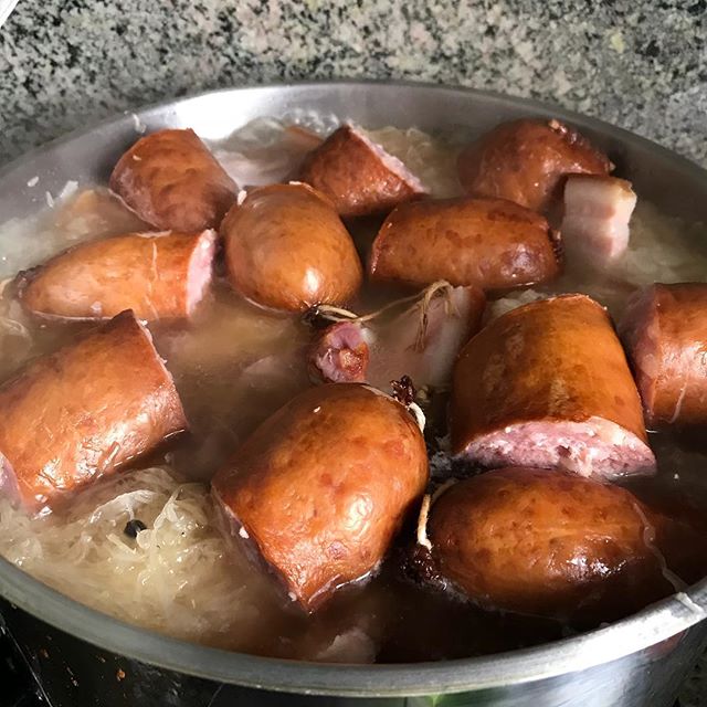 Les dimanches chez ma mère = choucroute pour 30 (sans doute parce qu’on est trente #astuce)