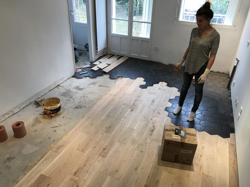 Aménagement de la Cuisine : les travaux #1 20 parquet et carrealage noir