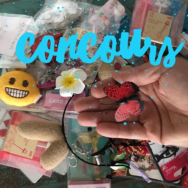 Concours [post éphémère] : je vide mes placards et je retrouve plein de babioles de Chine. Perso je les ai trop vues mais je me dis que ça pourrait vous plaire. Alors je vous propose de gagner 2x2 colis « surprise ». Taguez quelqu’un dans les commentaires avec qui vous voudriez gagner ce paquet mystère, rempli de chinoiseries modernes (= merdouilles rigolotes), et likez tous les deux mon compte. Je tirerai au sort deux commentaires dimanche soir et j’enverrai donc 4 colis garnis dès que j’aurai les adresses des 2 gagnants et de leurs 2 « invités ». Bonne chance à tous. #concours #giveway #ciloubidouille