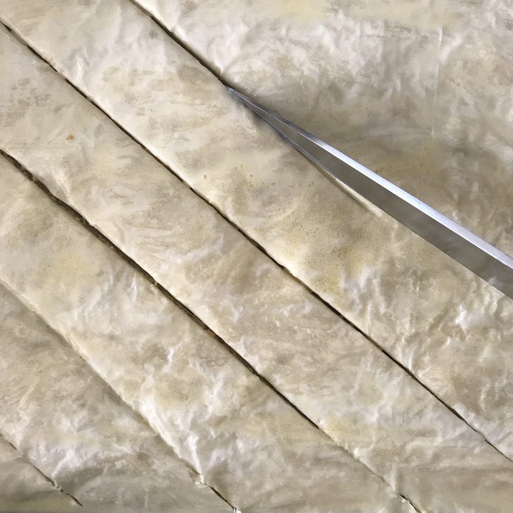 Les baklavas : le dessert crousti-fondant ! 7 recette de baklava - découpe