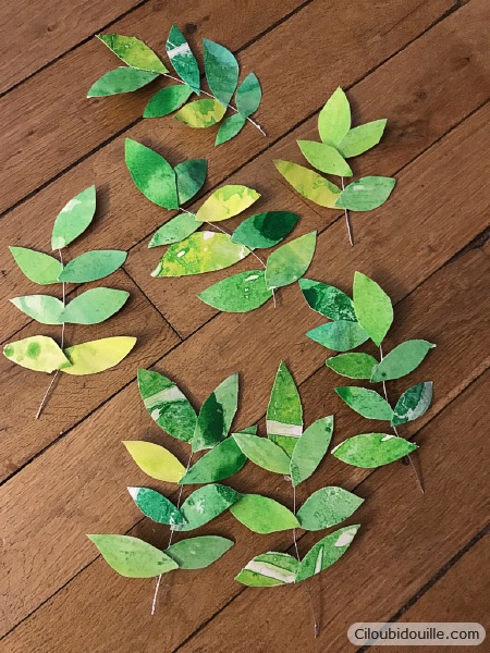 Sapin de Noël en feuilles découpées 12 faire un sapin en bois et en feuilles découpées