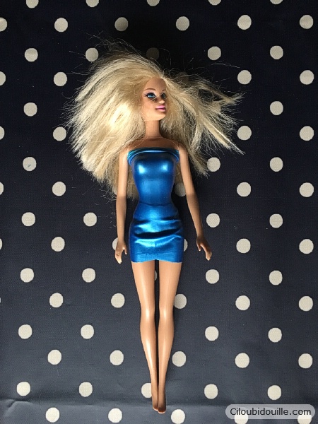 habits de barbie pas cher