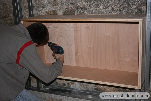 WEB 080226 202028 cave%20resine