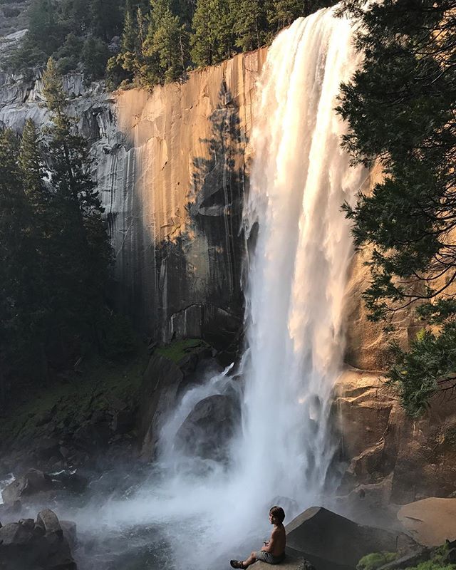 Celui aimait les points de vue #cascadeVernal #yosemite #yosemitepark #ciloubidouilleinUSA