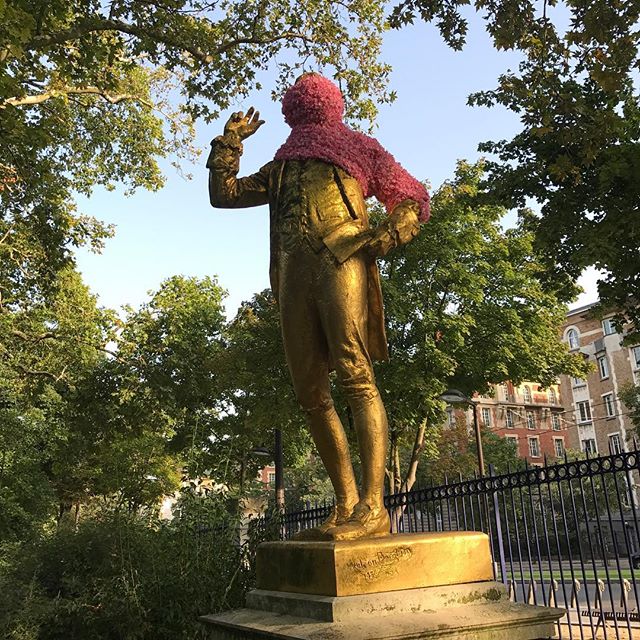La statue fleurie du parc Montsouris #happyparis #paris