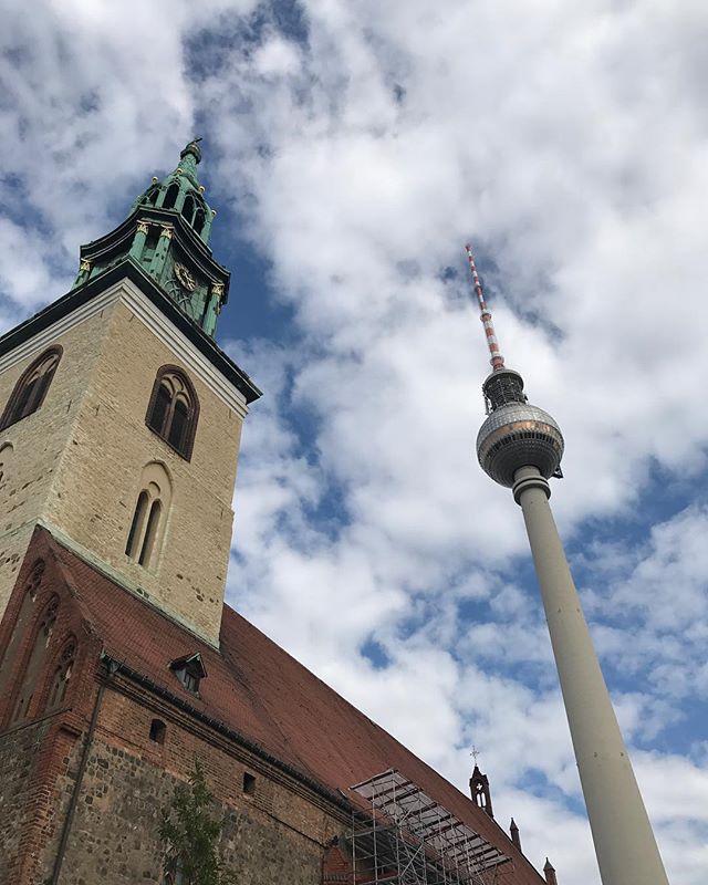 Mélange de genres berlinois #ciloubidouilleinberlin #berlin