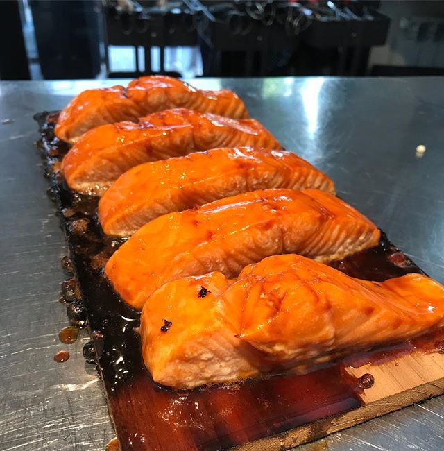 Saumon laqué cuit au barbecue weber :)