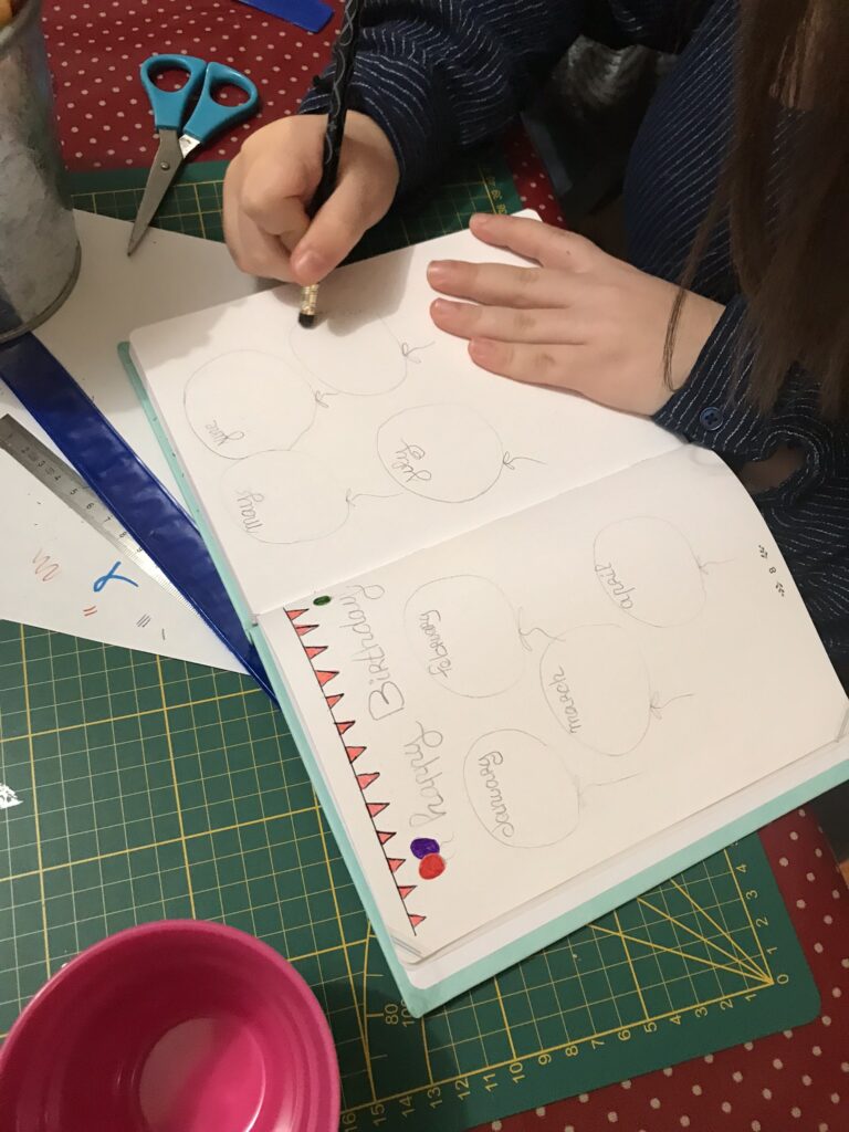 atelier créatif bullet journal avec des ados