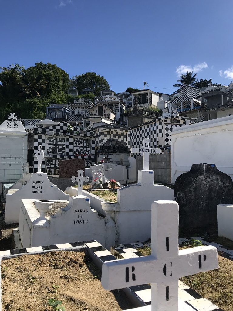 Cimetière de morne-à-l'eau