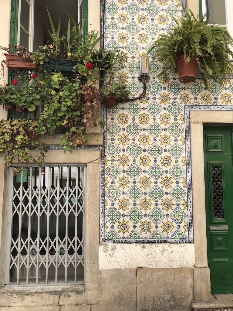 azulejos portugal