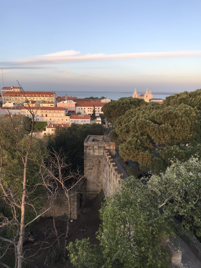 vue du chateau saint george lisbonne