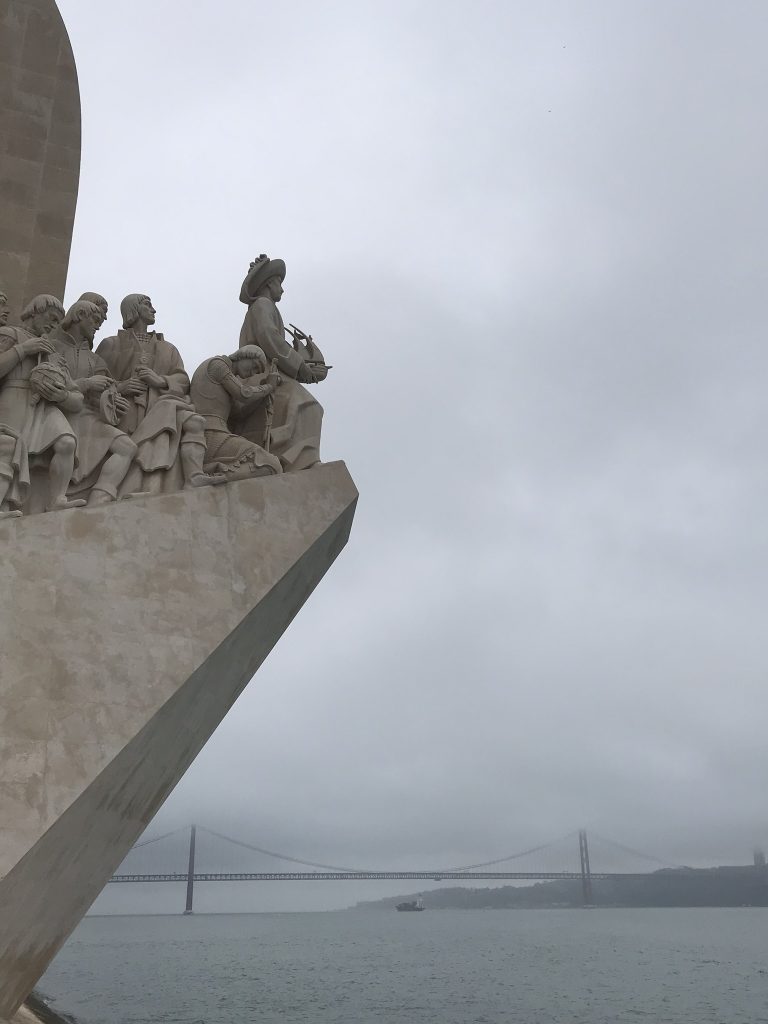 alentours de Lisbonne : monument des découvertes