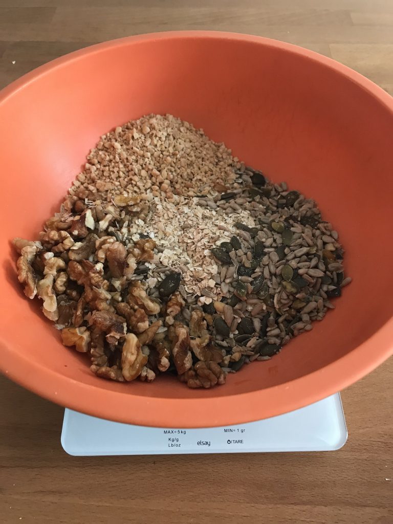 rassembler les graines du granola