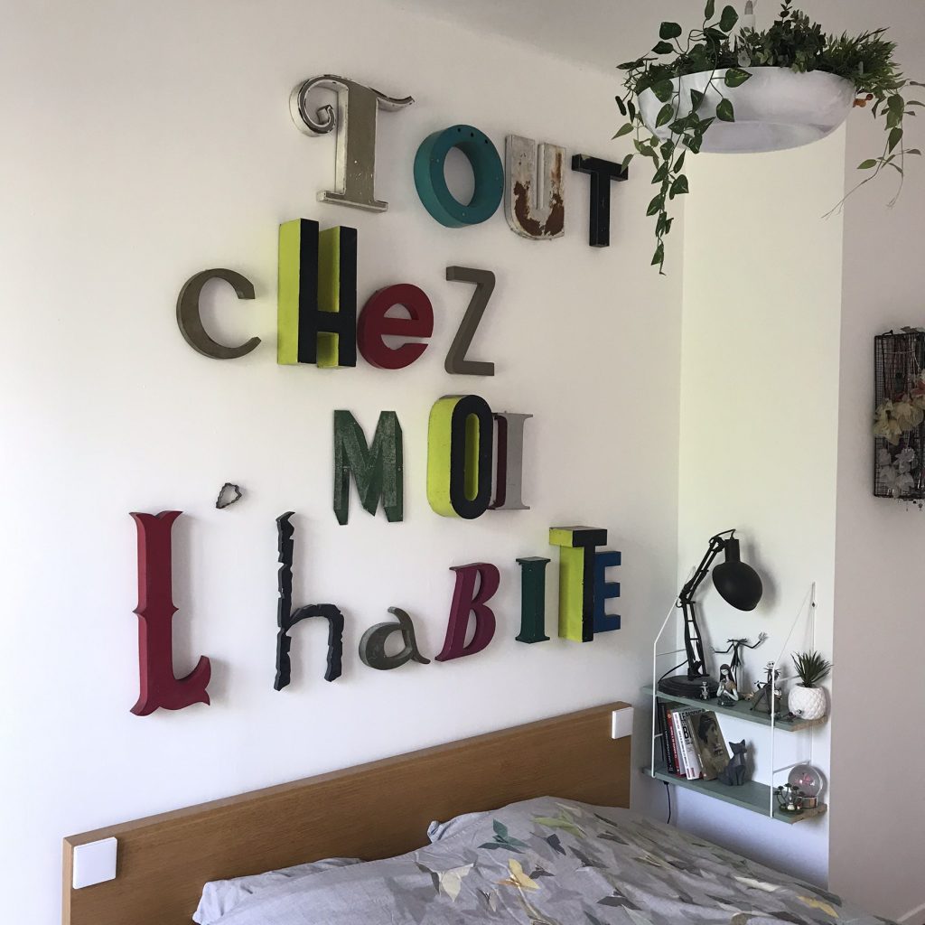 tout chez moi l'habite