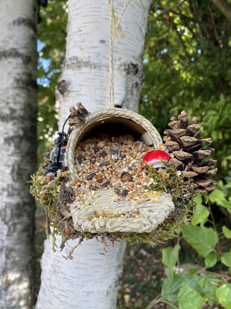 mangeoire à oiseaux faite maison