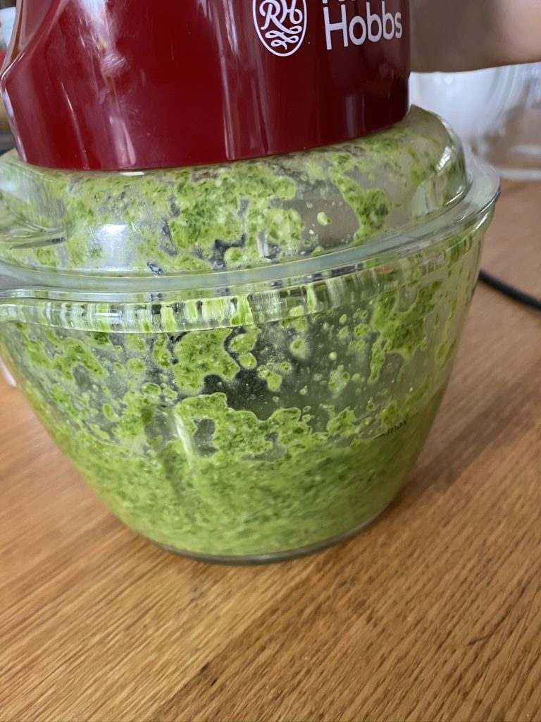 pesto de radis