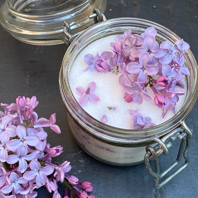 Sucre parfumé au lilas