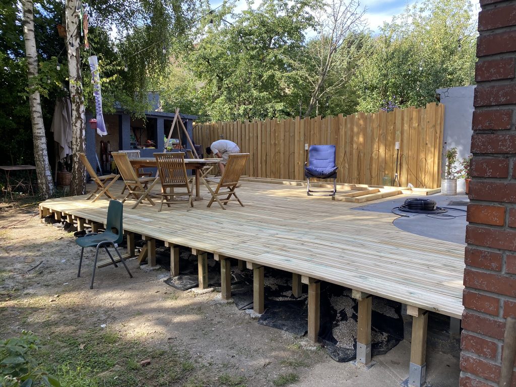 Construire une terrasse en bois tout seul 40 IMG 1532