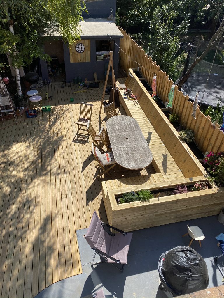 terrasse en bois sur pilotis maison