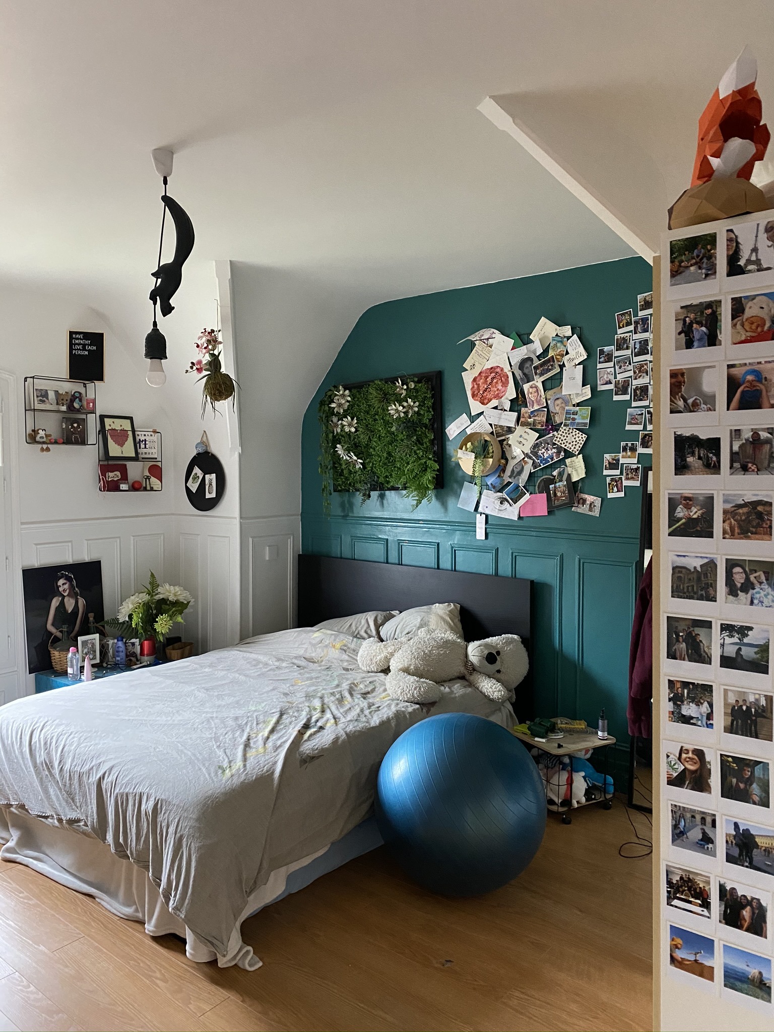 Voici la chambre d'étudiante de ma fille Ciloubidouille