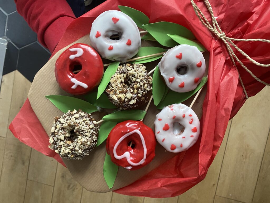 Donuts de l'amour pour la saint valentin 19 bouquet de donuts