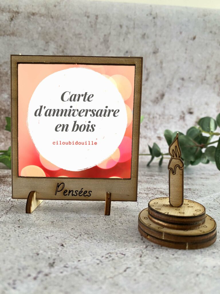 carte d'anniversaire en bois