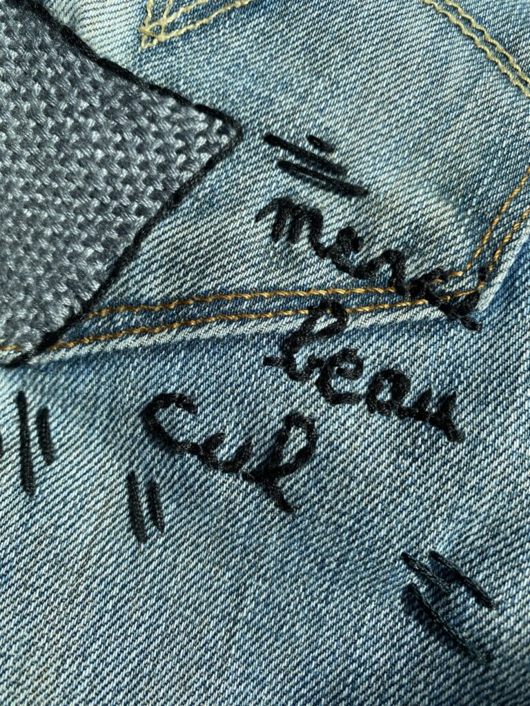 Nouveau raccommodage visible de poche trouée 4 merci beau cul