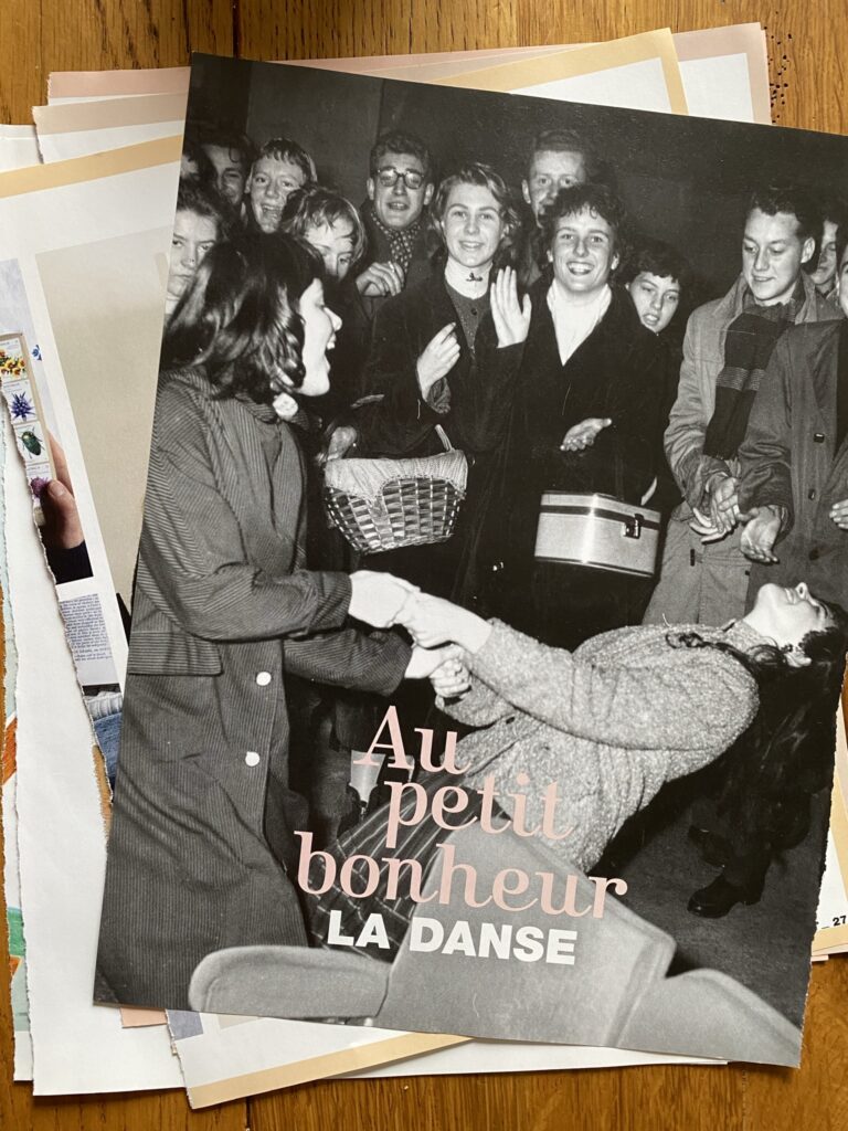 Idées pour exposer la collection de plumes des enfants 2 papier magazine