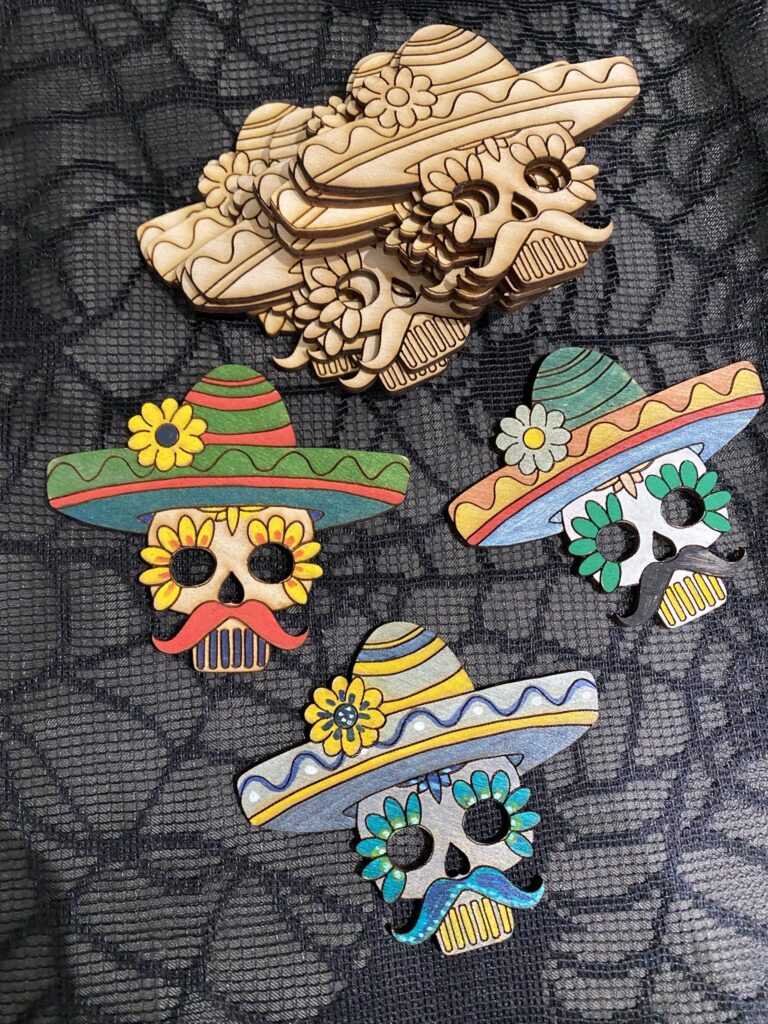 broche en bois dia de los muertos