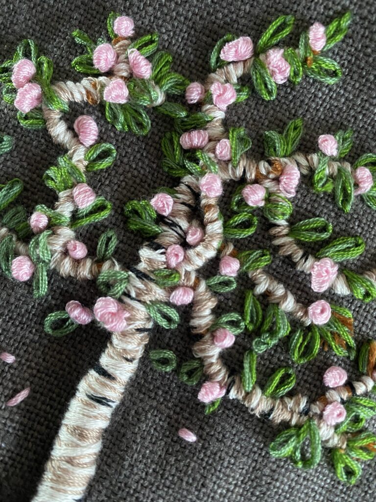 Mon arbre de printemps en broderie 3 Arbre au printemps brodé