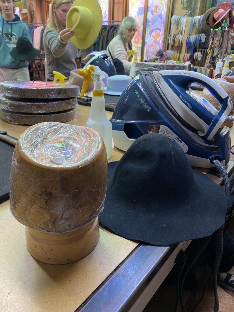 Comment j'ai fabriqué mon chapeau chez Minime Paris 13 IMG 8658
