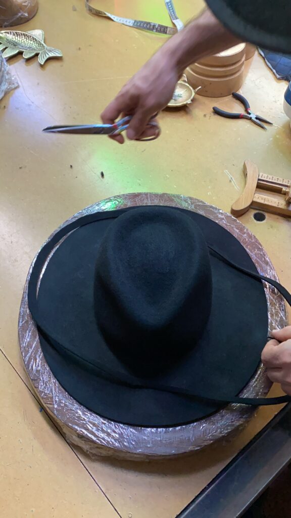 Comment j'ai fabriqué mon chapeau chez Minime Paris 20 IMG 8697