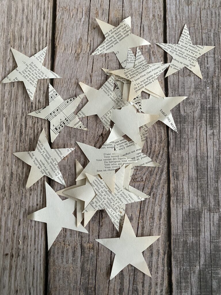 Farandole d'étoiles en papier pour la surprise n°11 2 IMG 9679