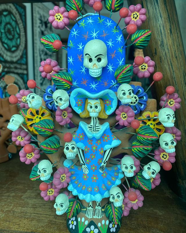 Statuette colorée fête des morts Mexique