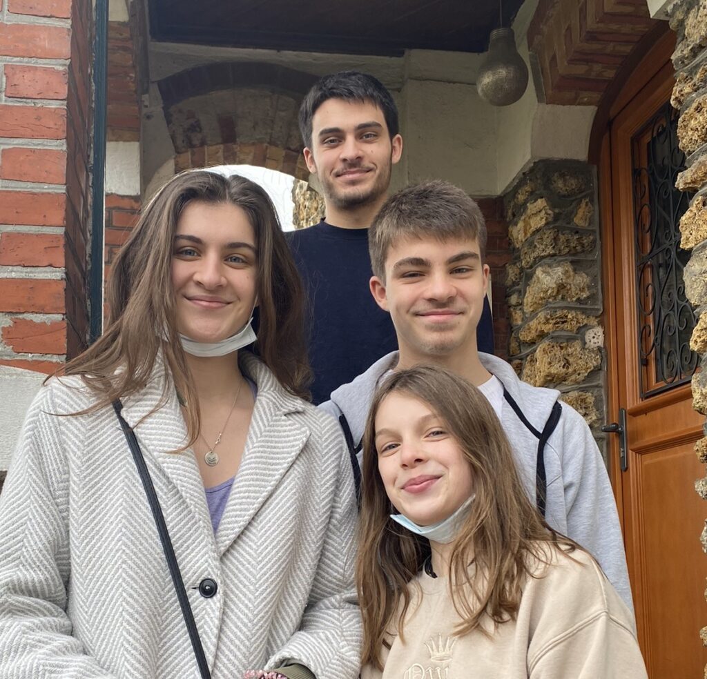 mom of 4