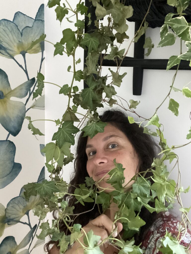 Des mini-chaises transformées en porte plante 5 chaise porte plante