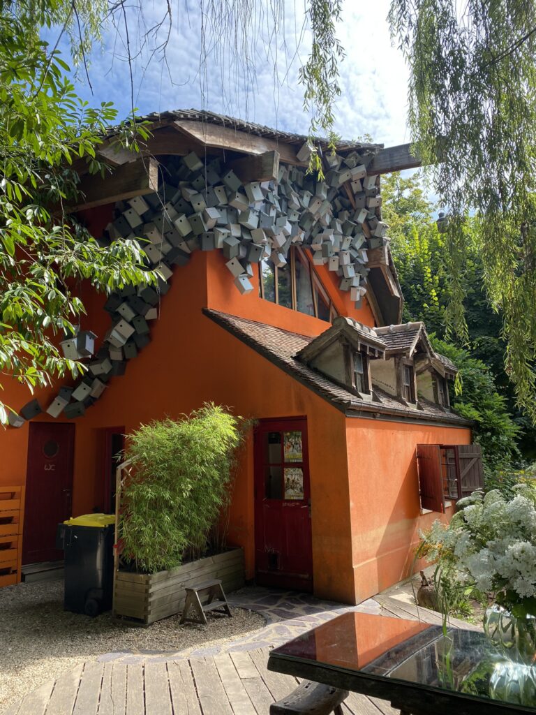 moulin jaune, jardin extraordinaire à visiter, lieu créatif et inspirant