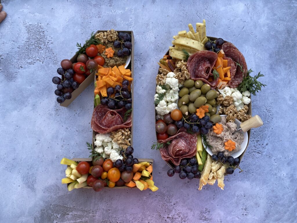 Un number cake salé pour l'apéritif 7 plateau apéro numéro ou number cake salé