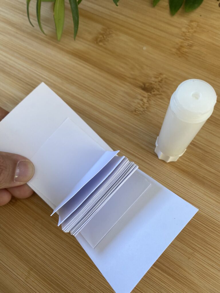 fabrication de mini livre en papier