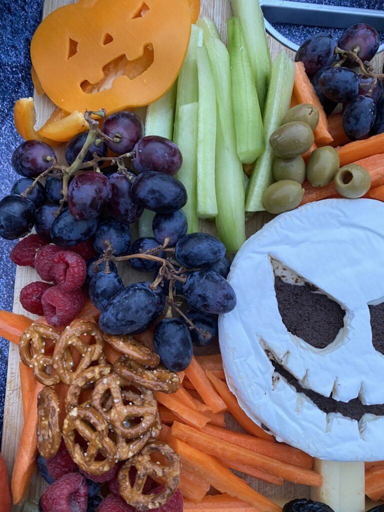 3 idées de planches apéro pour Halloween 7 IMG 2507 e1667214444610