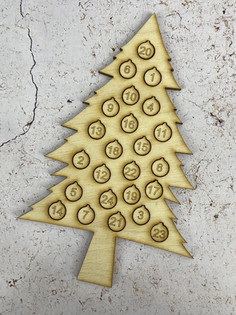 Mini calendrier de l'avent sapin en bois : surprise n°1 1 mini calendrier sapin